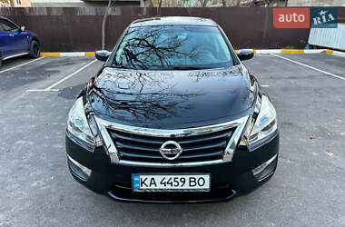 Седан Nissan Altima 2014 в Києві