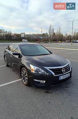 Седан Nissan Altima 2015 в Києві