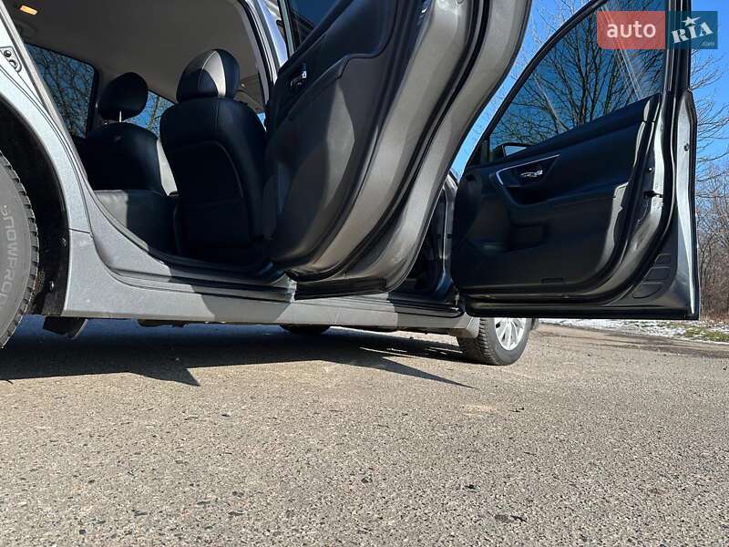 Седан Nissan Altima 2017 в Харькове