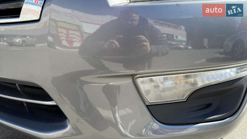 Седан Nissan Altima 2015 в Киеве