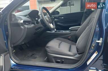Седан Nissan Altima 2020 в 
