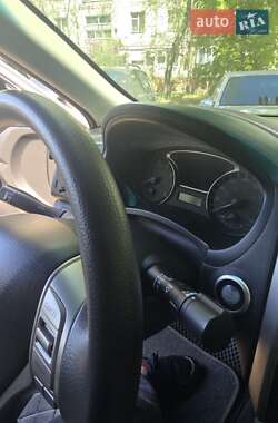 Седан Nissan Altima 2015 в 