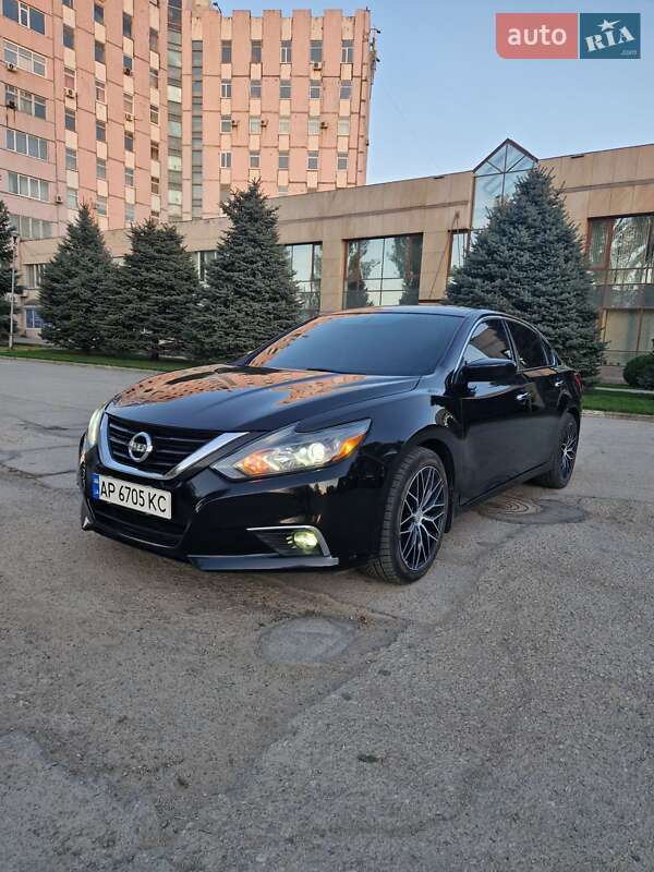 Nissan Altima 2017