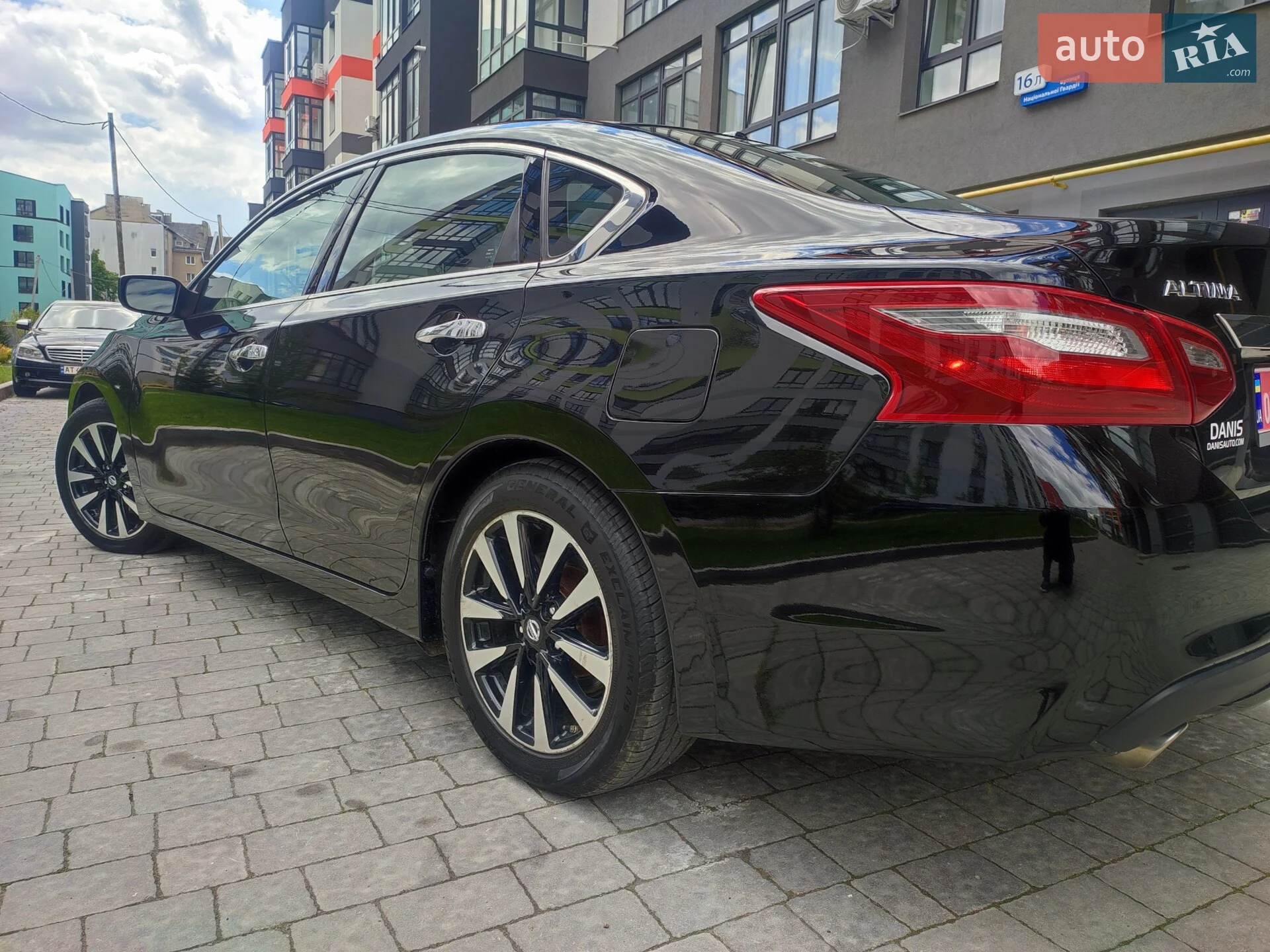2018 Nissan Altima - мініатюра 17