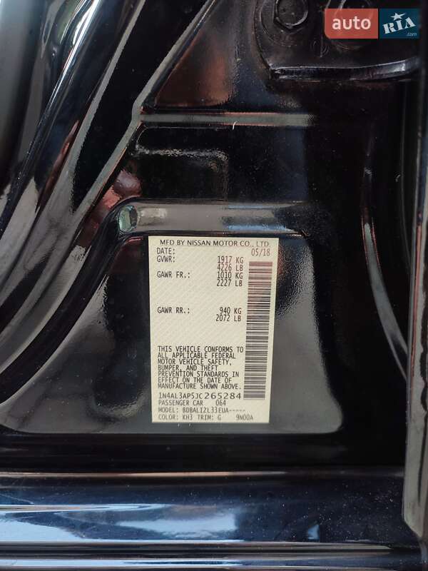 Седан Nissan Altima 2018 в Ивано-Франковске