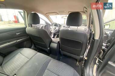 Седан Nissan Altima 2016 в 