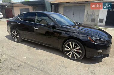 Седан Nissan Altima 2019 в 