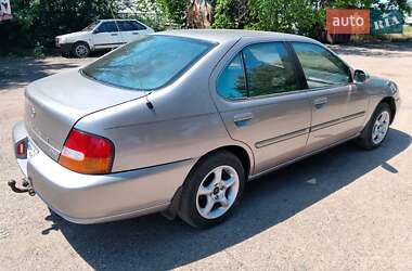 Седан Nissan Altima 1999 в Білгороді-Дністровському