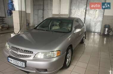 Седан Nissan Altima 2001 в Овруче