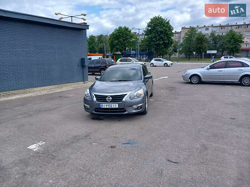 Седан Nissan Altima 2015 в Харькове
