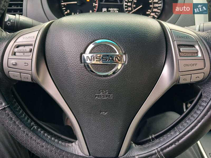 Седан Nissan Altima 2015 в Харькове