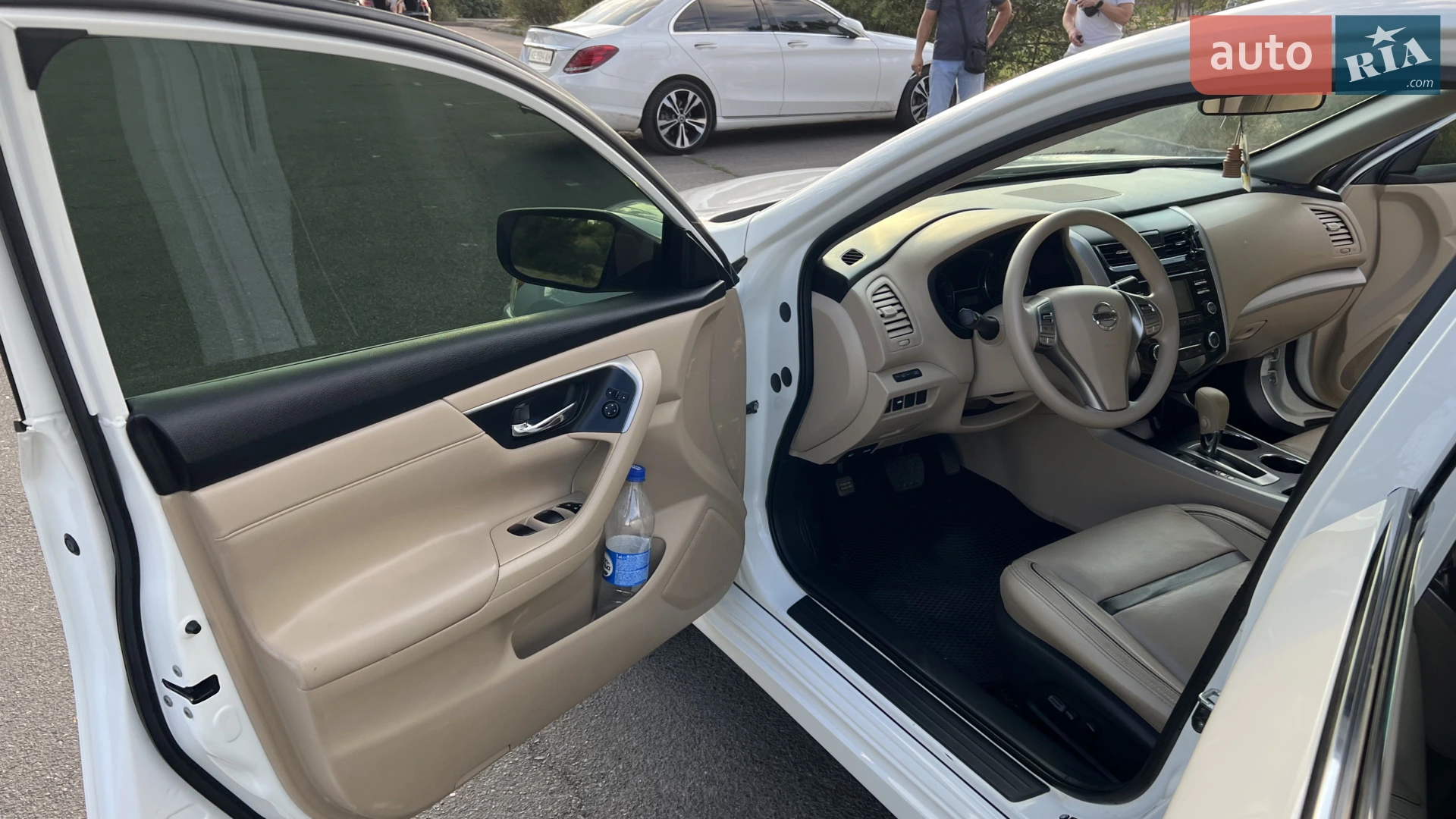 2015 Nissan Altima - мініатюра 11