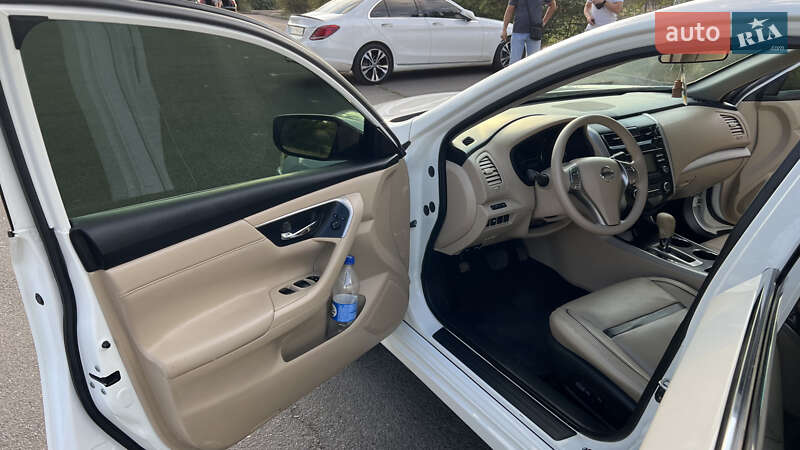 Седан Nissan Altima 2015 в Кривому Розі фото 11 Седан Nissan Altima 2015 в Кривому Розі