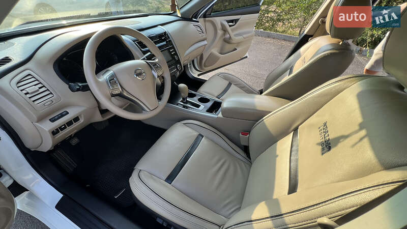 Седан Nissan Altima 2015 в Кривому Розі фото 2 Седан Nissan Altima 2015 в Кривому Розі