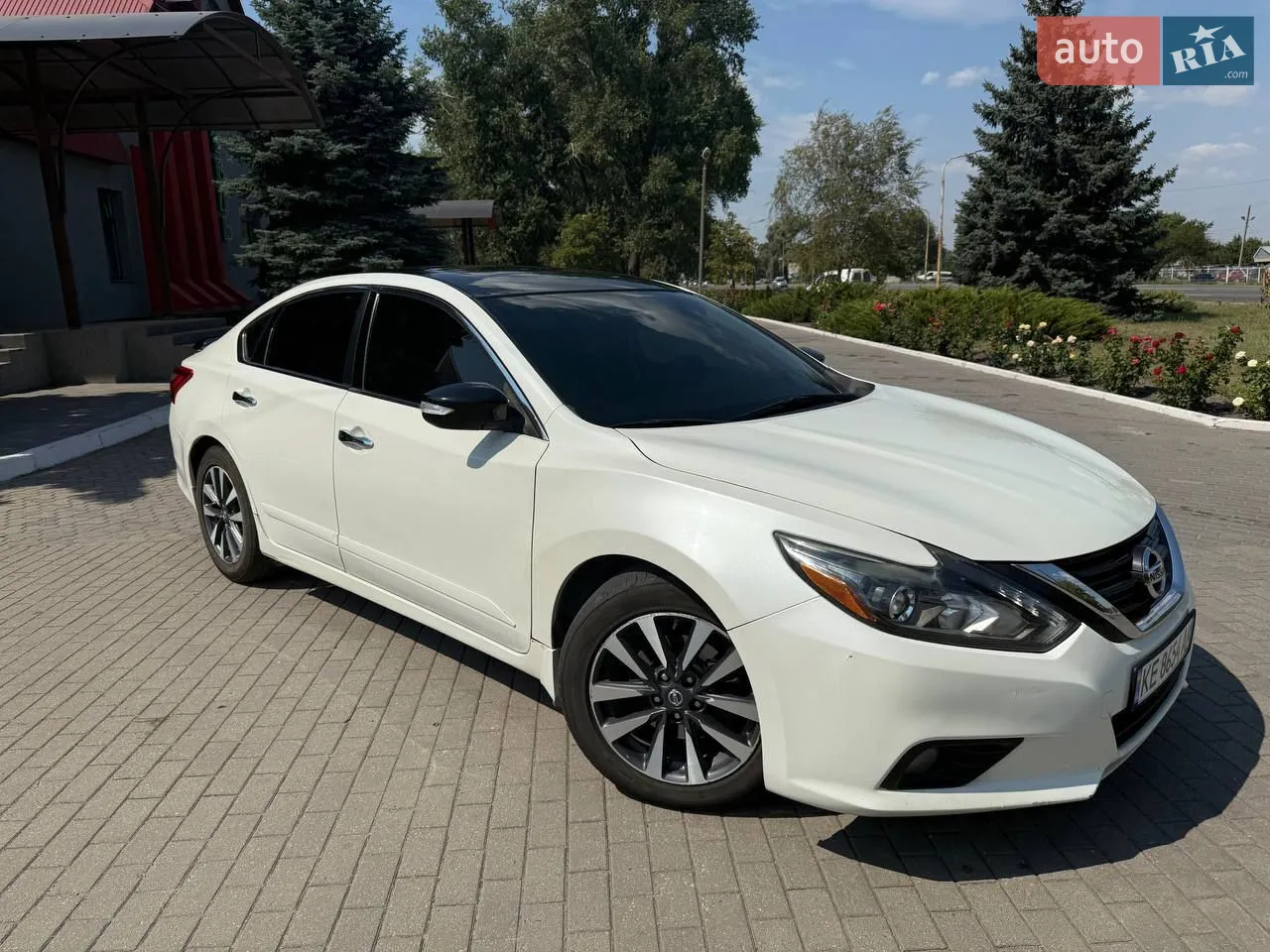 2017 Nissan Altima - мініатюра 17
