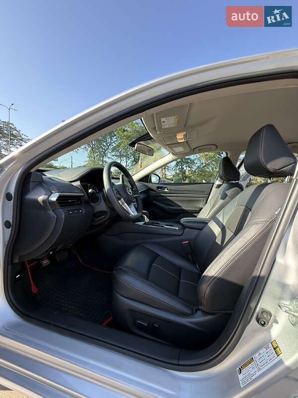 Седан Nissan Altima 2019 в Одесі