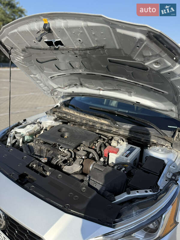 Седан Nissan Altima 2019 в Одесі