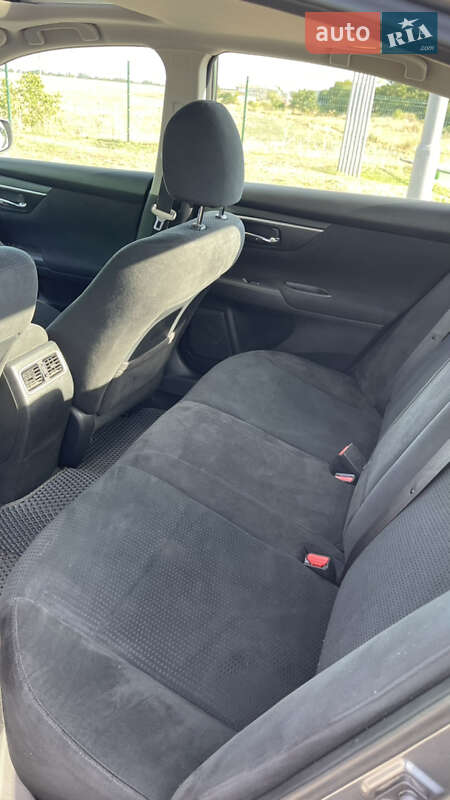 Седан Nissan Altima 2014 в Одессе фото 12 Седан Nissan Altima 2014 в Одессе