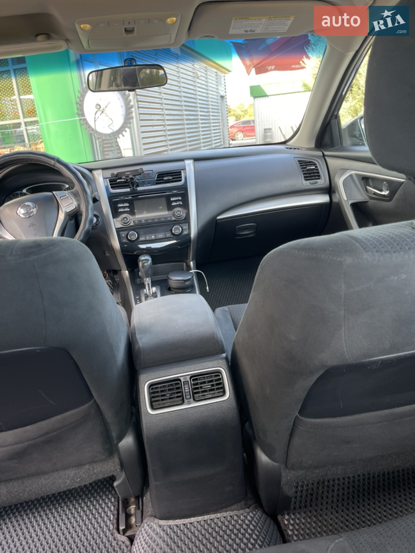 2014 Nissan Altima - мініатюра 11