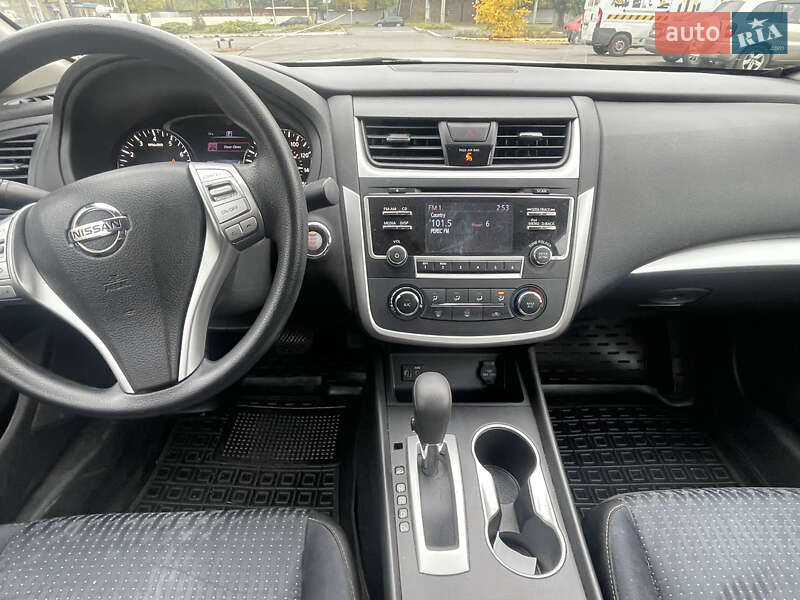 Седан Nissan Altima 2016 в Харькове фото 22 Седан Nissan Altima 2016 в Харькове