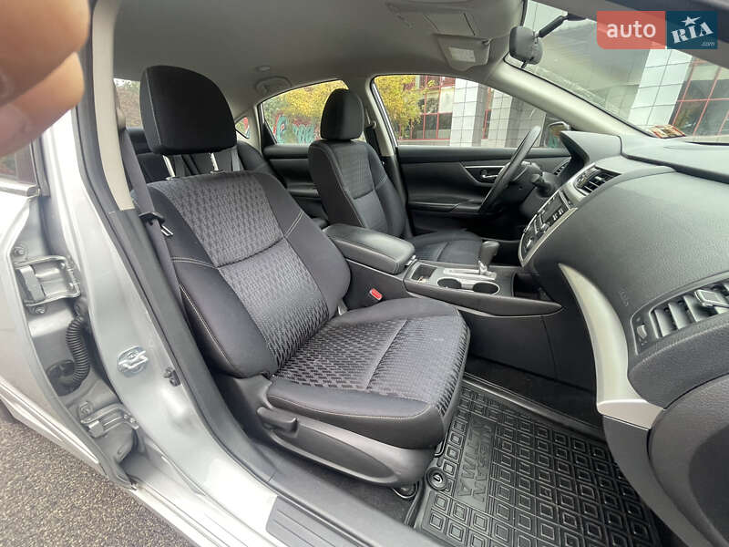 Седан Nissan Altima 2016 в Харькове фото 28 Седан Nissan Altima 2016 в Харькове