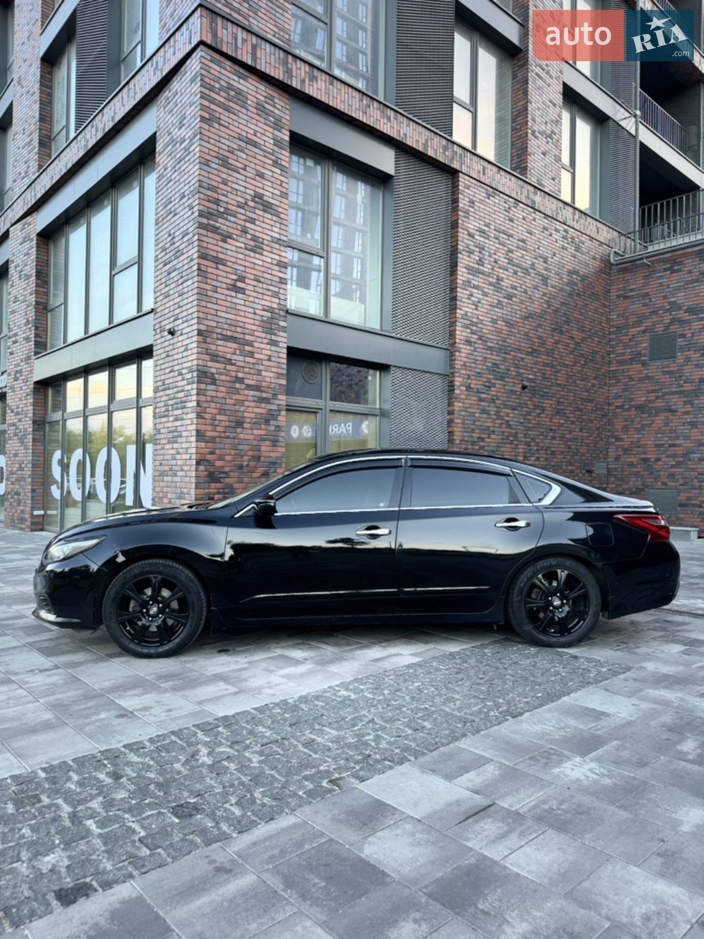 2016 Nissan Altima - мініатюра 9