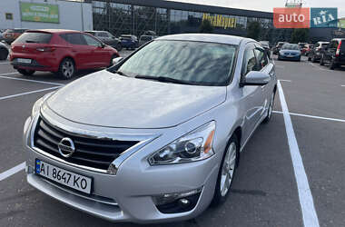 Седан Nissan Altima 2013 в Києві