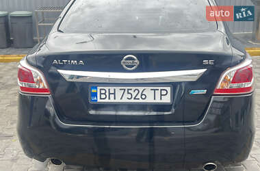Седан Nissan Altima 2012 в Миколаєві
