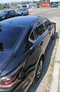 Седан Nissan Altima 2015 в Киеве