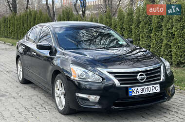 Седан Nissan Altima 2014 в Києві
