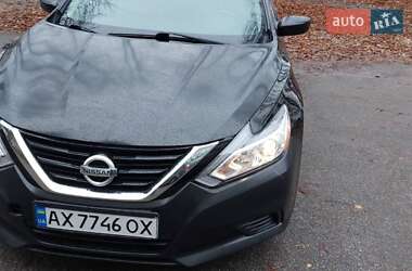Седан Nissan Altima 2017 в Харькове