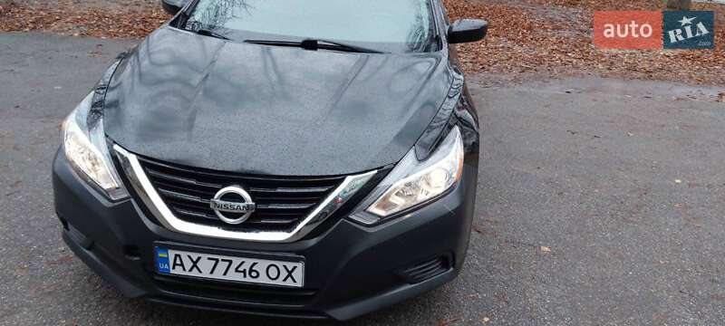 Седан Nissan Altima 2017 в Харькове