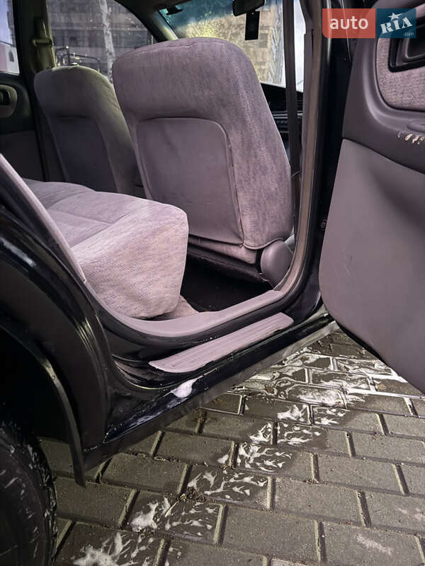 Седан Nissan Altima 1998 в Харькове