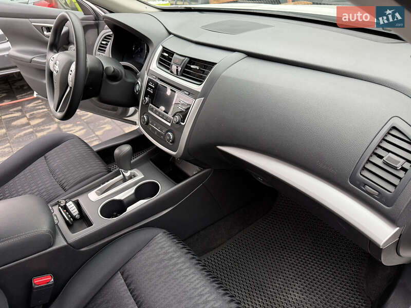 Седан Nissan Altima 2018 в Днепре фото 7 Седан Nissan Altima 2018 в Днепре