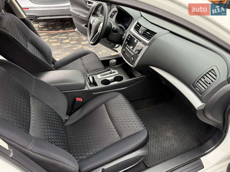 Седан Nissan Altima 2018 в Днепре фото 9 Седан Nissan Altima 2018 в Днепре