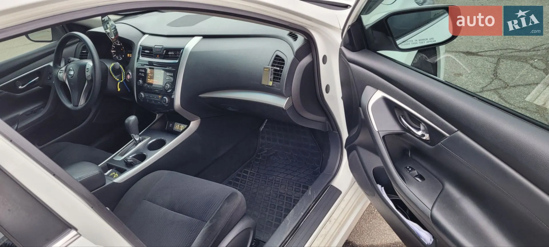 2015 Nissan Altima - мініатюра 5