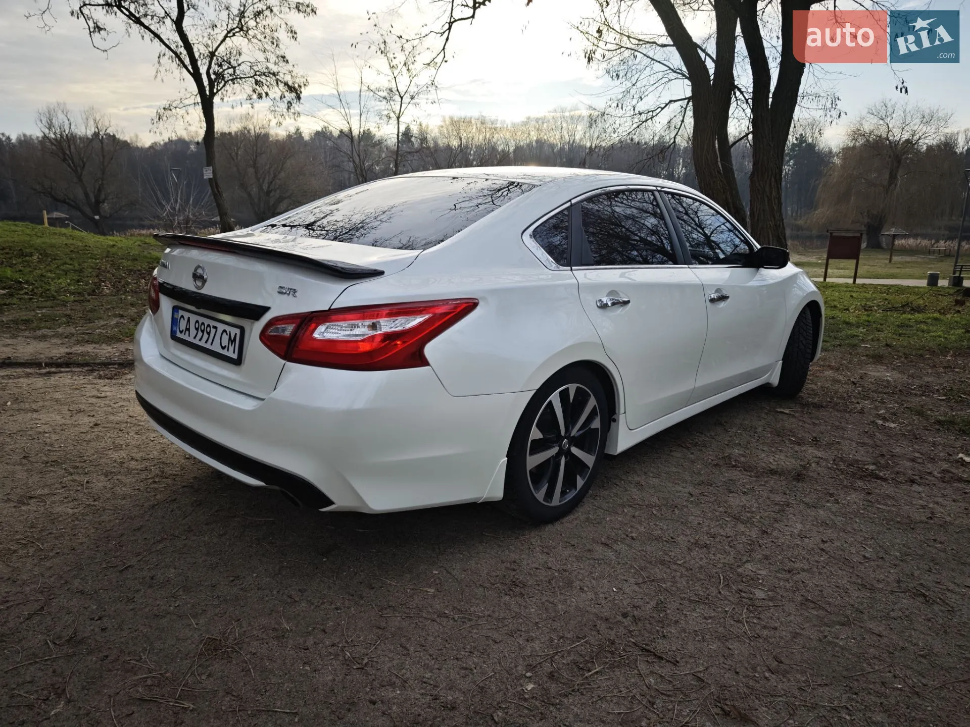 2017 Nissan Altima - мініатюра 11