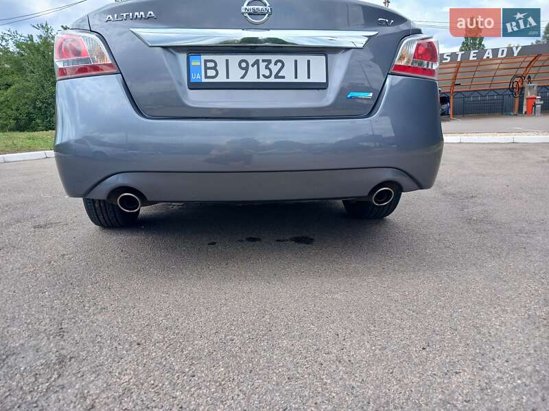 Седан Nissan Altima 2015 в Харкові