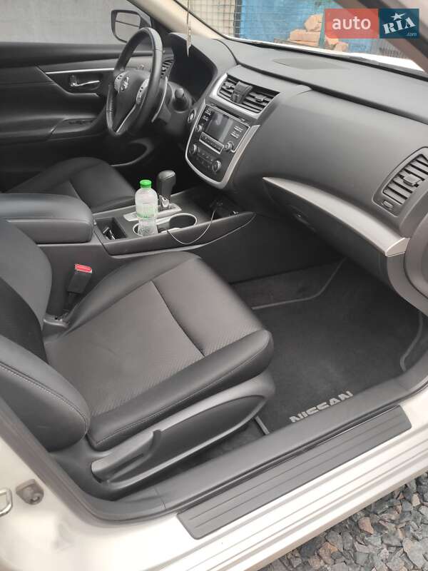 Седан Nissan Altima 2017 в Белой Церкви