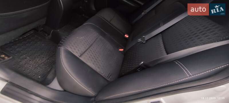 Седан Nissan Altima 2016 в Києві