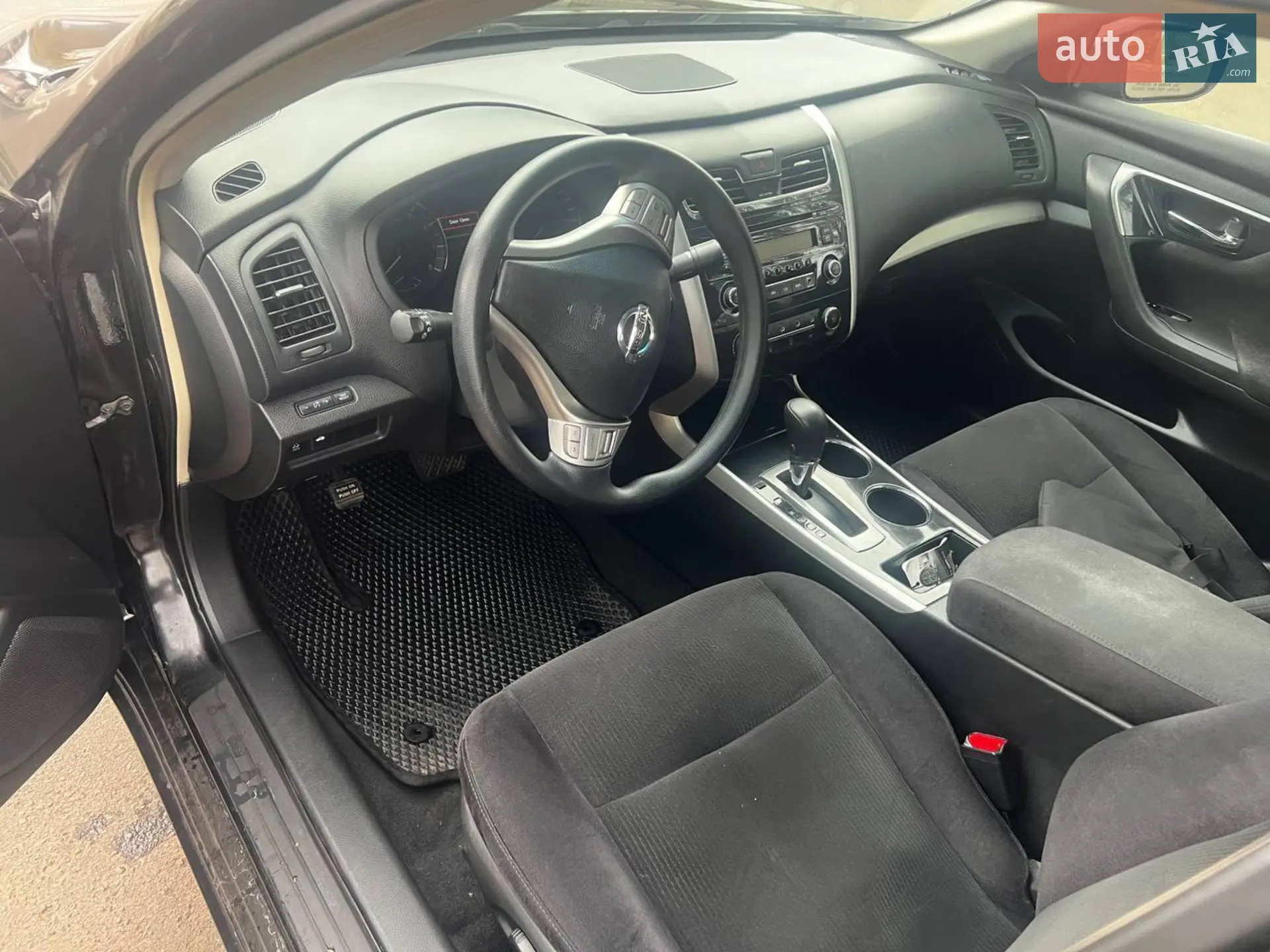 2012 Nissan Altima - мініатюра 11