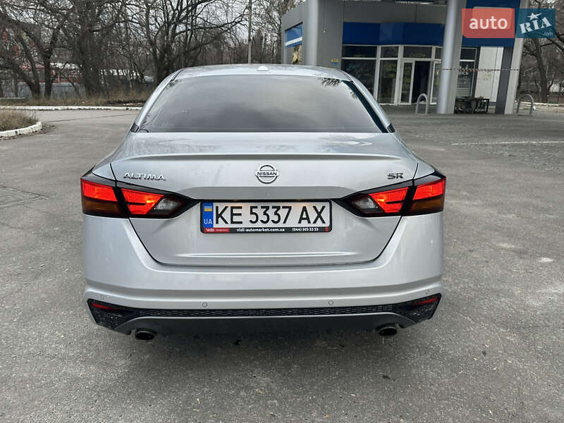 Седан Nissan Altima 2021 в Днепре