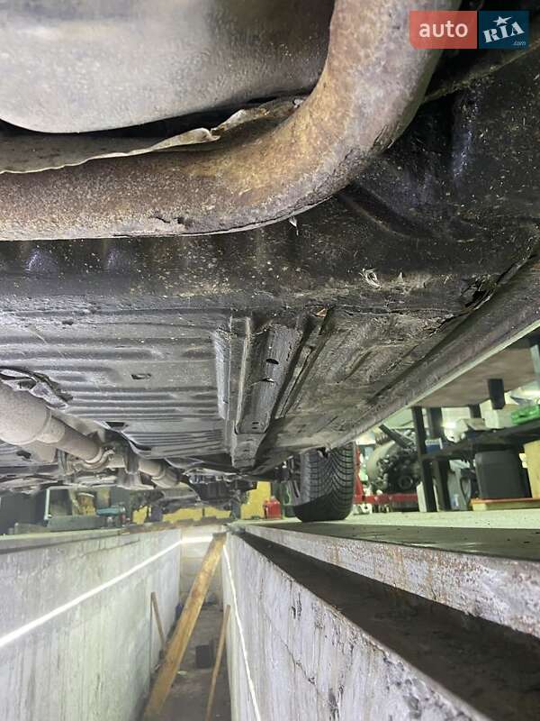 Седан Nissan Altima 1993 в Запорожье