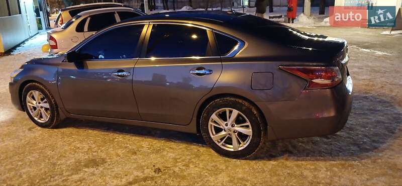 Седан Nissan Altima 2015 в Харькове