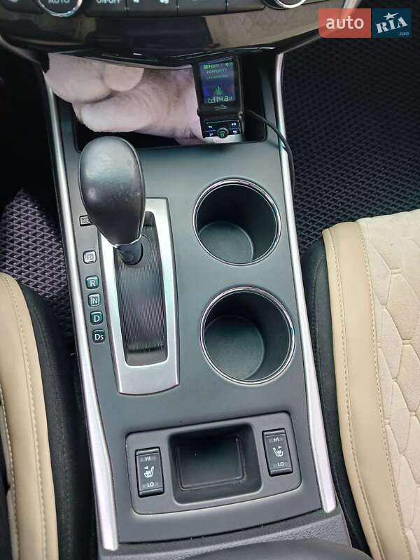 Седан Nissan Altima 2015 в Харькове
