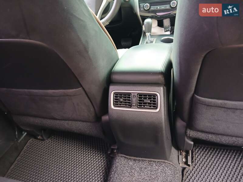 Седан Nissan Altima 2015 в Харькове