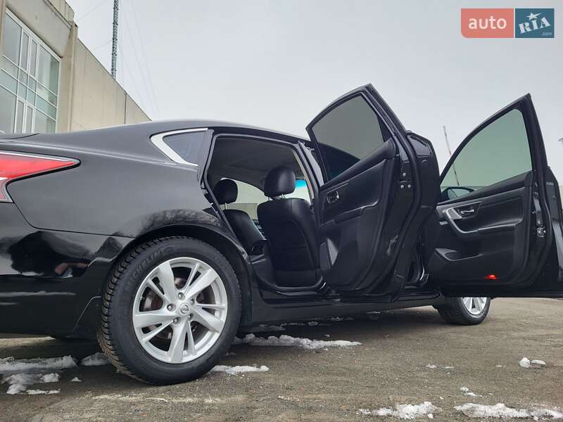 Седан Nissan Altima 2013 в Черкассах фото 25 Седан Nissan Altima 2013 в Черкассах