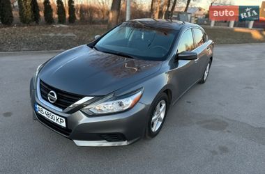 Седан Nissan Altima 2017 в Білій Церкві