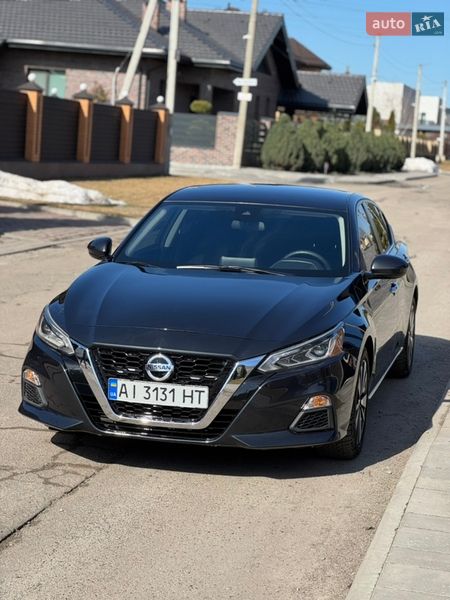 Седан Nissan Altima 2022 в Белой Церкви