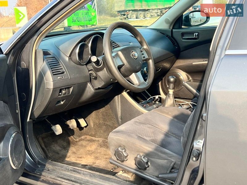 Седан Nissan Altima 2006 в Дрогобыче